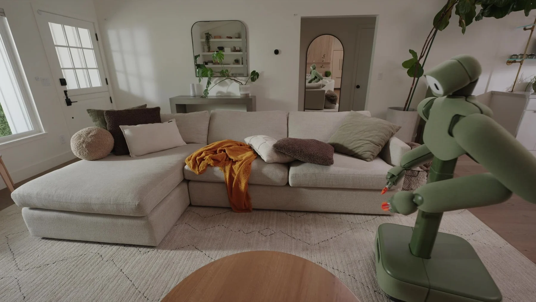Isaac 1 Home Robot · 核心差异